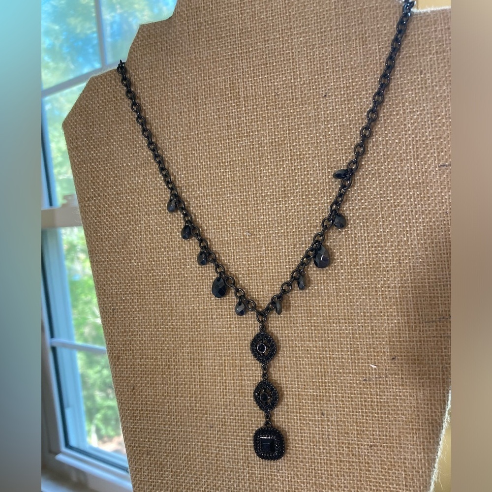 White House Black Market Black Victorian Designed Bib‎ Necklace - Picture 10 of 10